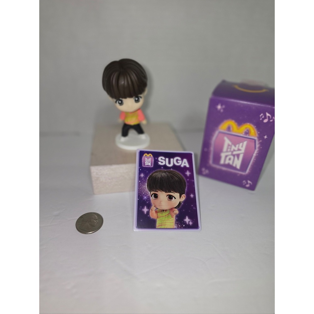 McDonald's TinyTAN x BTS 2025 Happy Meal Toy featuring SUGA Throwback - Picture 2 of 7